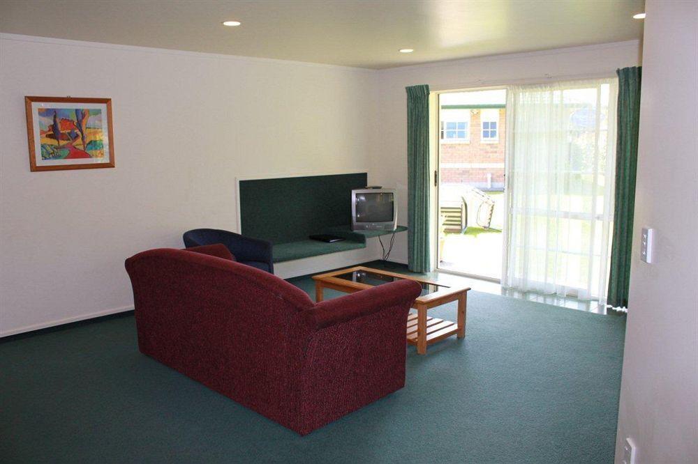 Aspen Court Motel Taihape Exterior foto