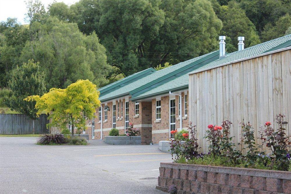 Aspen Court Motel Taihape Exterior foto