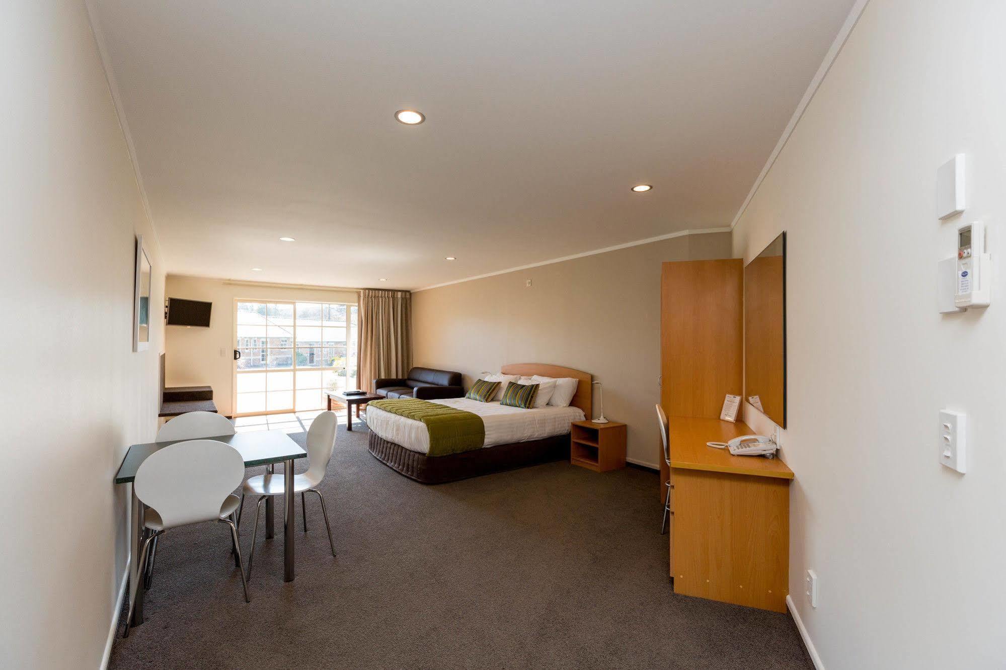 Aspen Court Motel Taihape Exterior foto