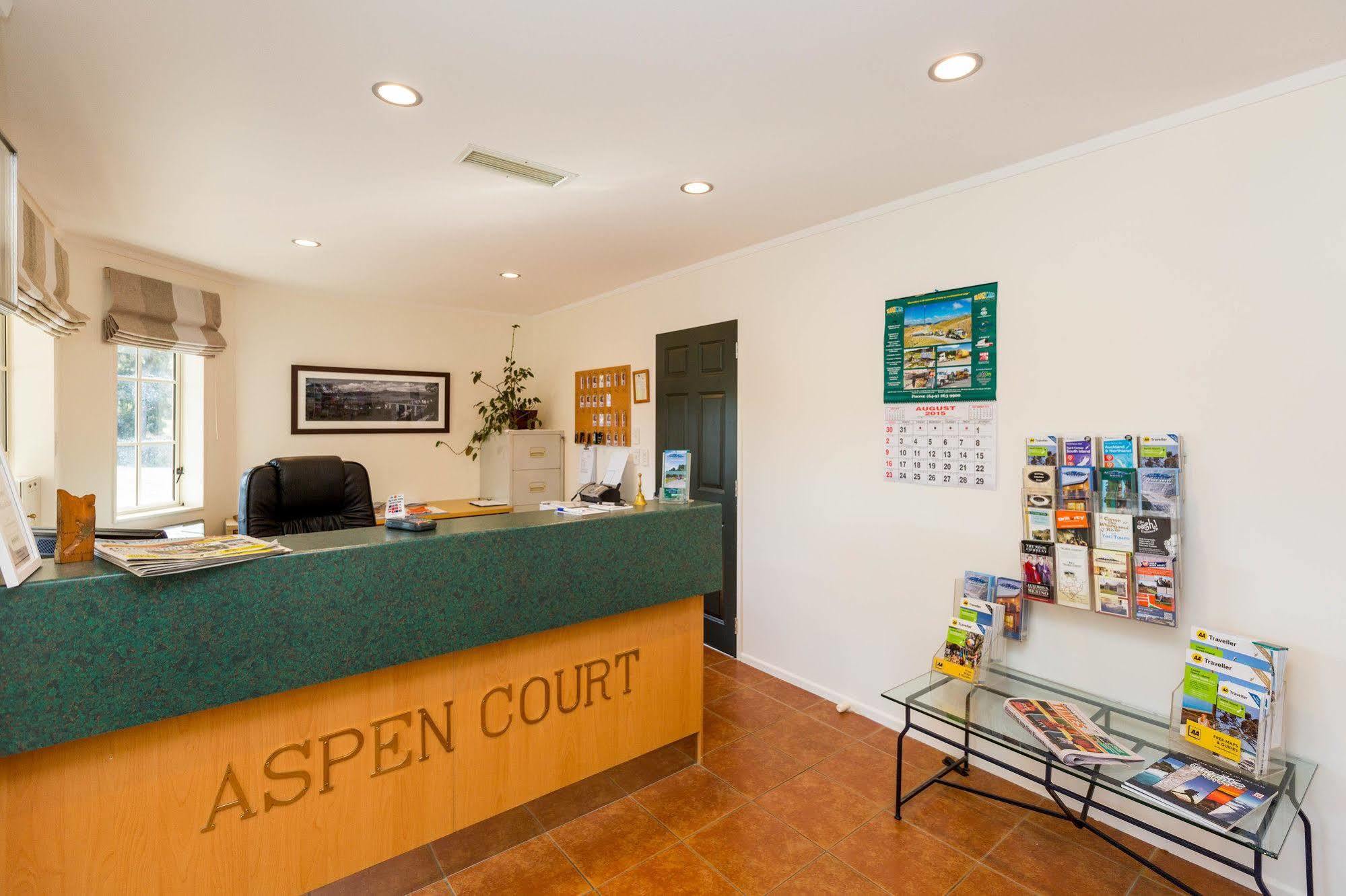 Aspen Court Motel Taihape Exterior foto