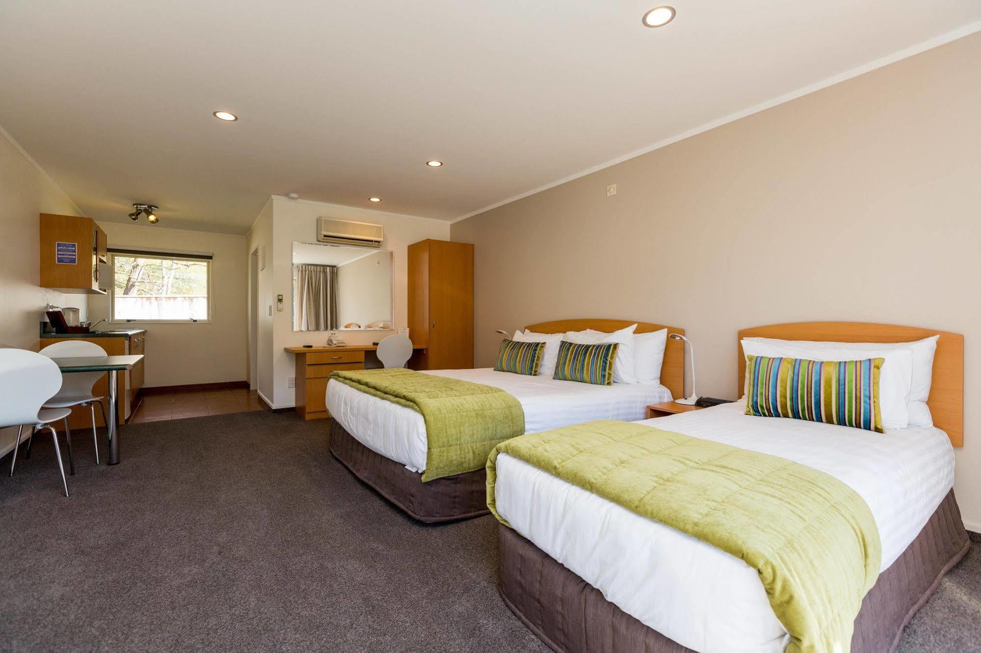 Aspen Court Motel Taihape Exterior foto