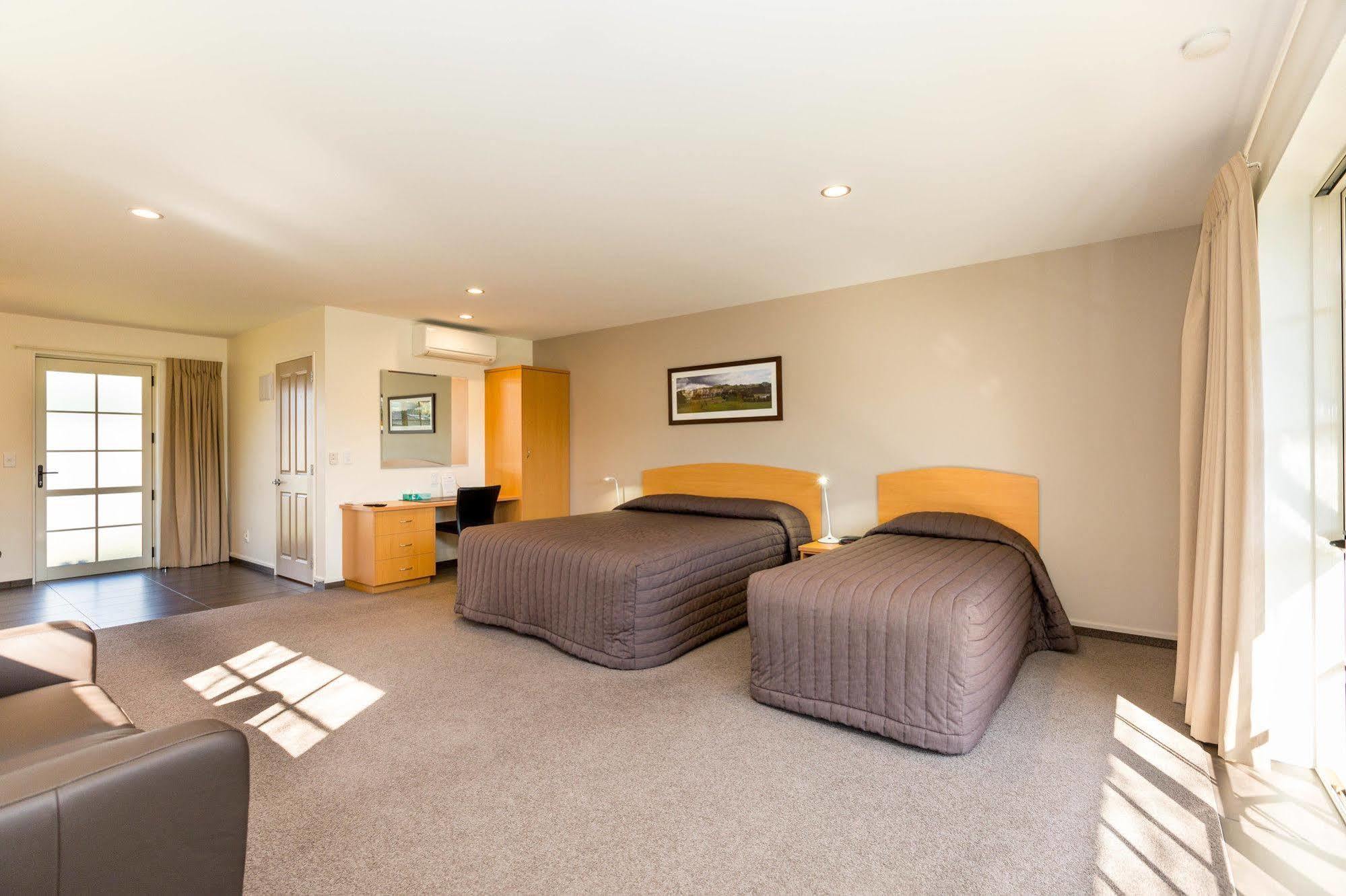 Aspen Court Motel Taihape Exterior foto