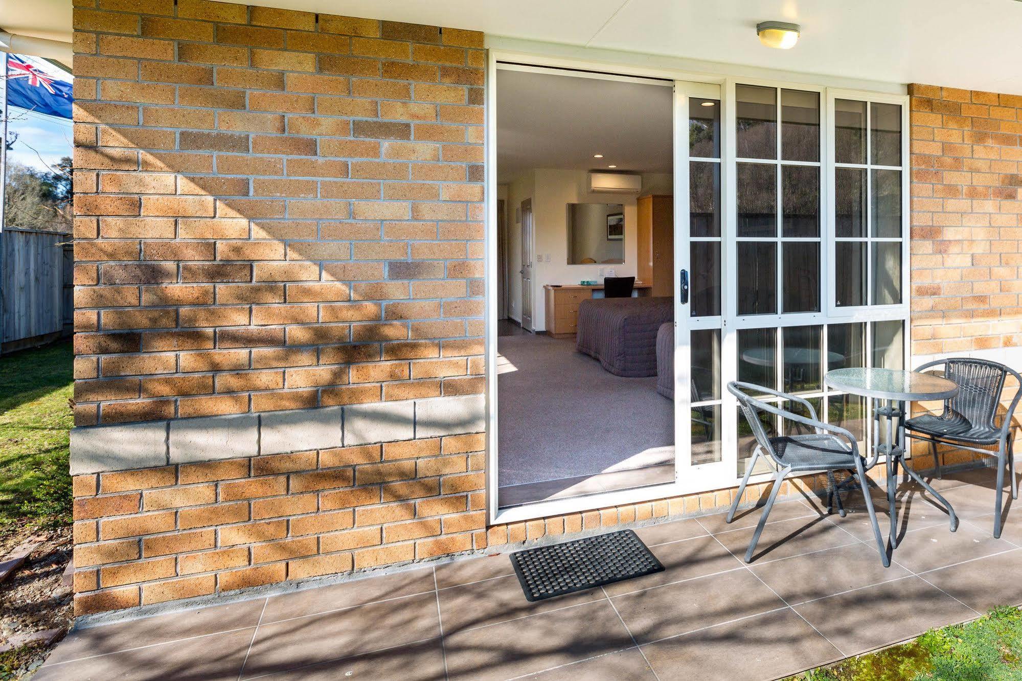 Aspen Court Motel Taihape Exterior foto